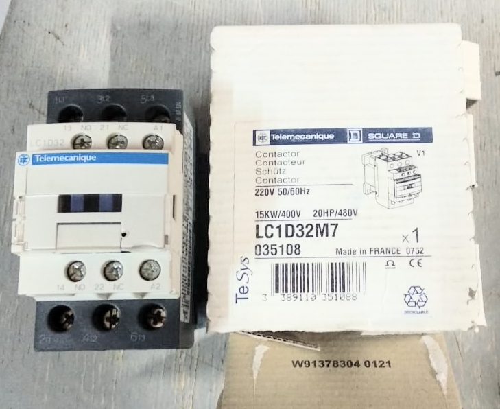 LC1D32M7  D 3,32 A,+,220V 50/60 ,  ,