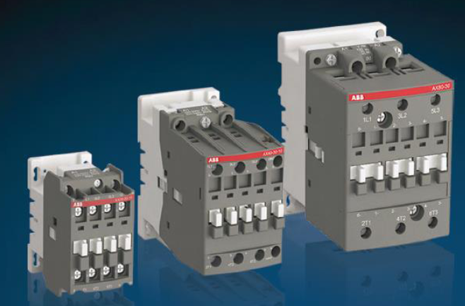 Tрехполюсные контакторы  серии AX09 - AX80  с катушками управления переменного тока на 24VAC, 110VAC, и 220-230VAC.